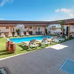 Casa Mercedes בית כפרי *