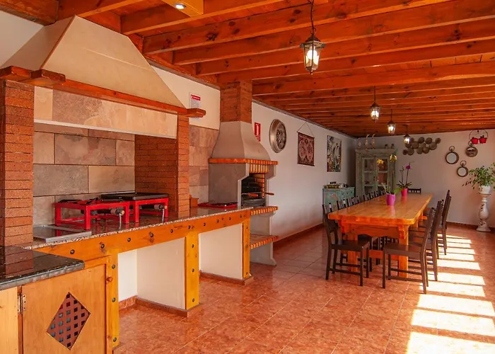 Casa Mercedes * El Río