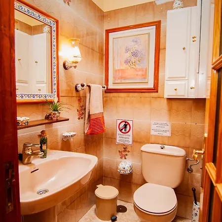 Casa Mercedes * El Río