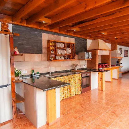 בית כפרי Casa Mercedes *